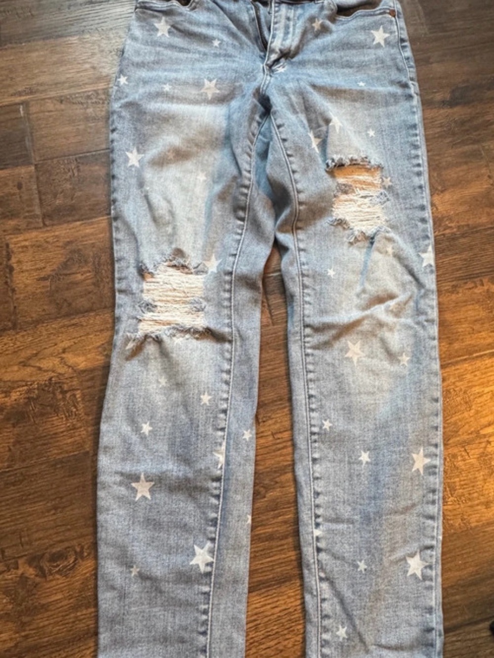 Judy Blue Light Blue Star-Print Distressed Straight Jeans